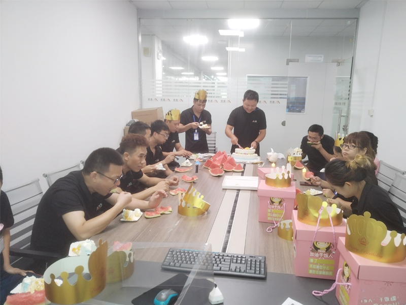 J9官网导热生日会现场|时光隽永,回忆绵长,J9官网导热以生日之名,共筑美好时光 J9官网导热生日会现场|时光隽永,回忆绵长,J9官网导热以生日之名,共筑美好时光