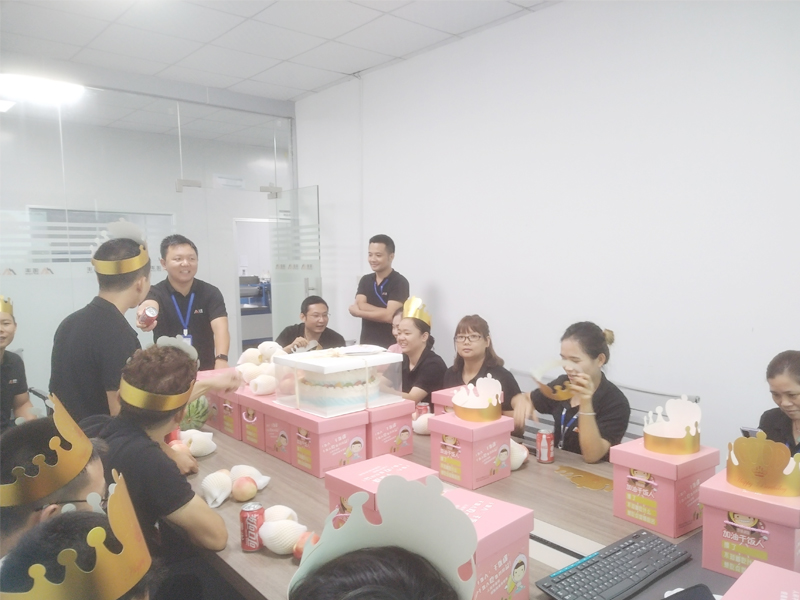 J9官网导热生日会现场|时光隽永,回忆绵长,J9官网导热以生日之名,共筑美好时光 J9官网导热生日会现场|时光隽永,回忆绵长,J9官网导热以生日之名,共筑美好时光