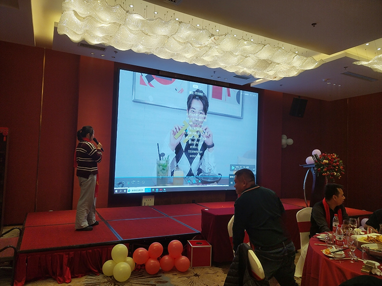 《微微一笑很倾城》-J9官网科技 《微微一笑很倾城》-J9官网科技