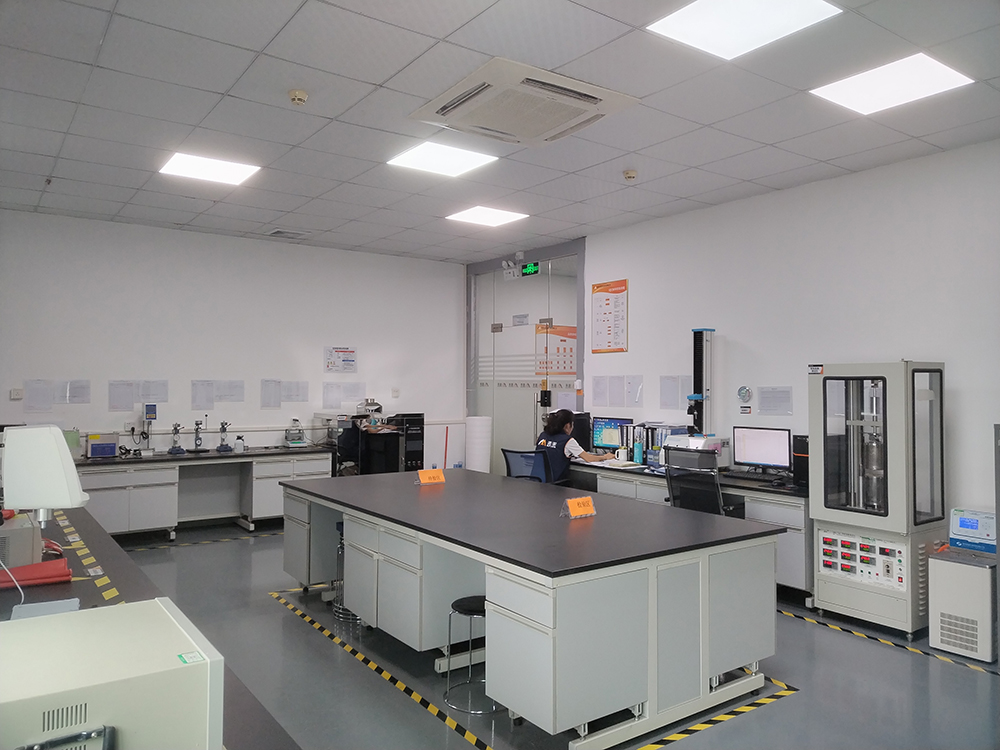 深圳市J9官网电子科技有限公司实验室