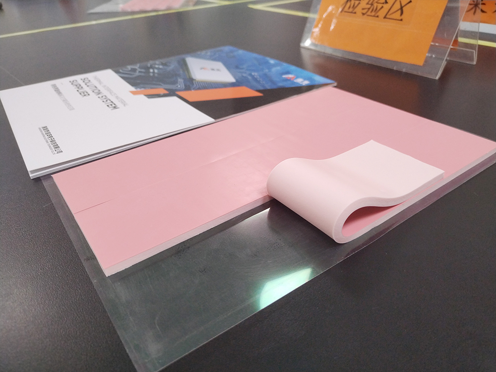 J9官网NF150-150导热硅胶垫片